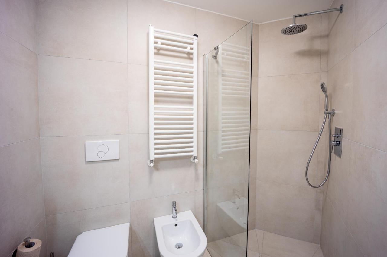 Aregai Marina Exclusive Seaside Apartments Santo Stefano al Mare Luaran gambar