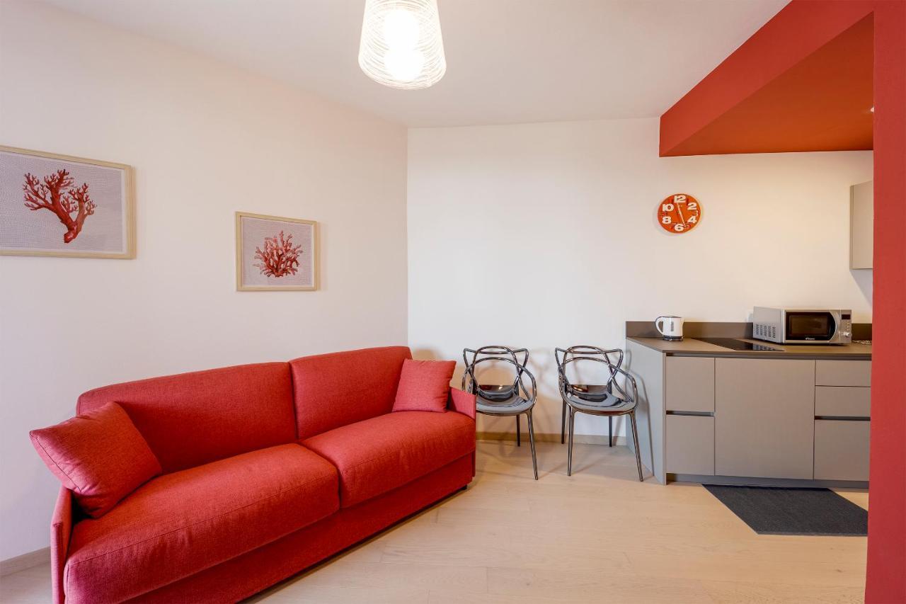 Aregai Marina Exclusive Seaside Apartments Santo Stefano al Mare Luaran gambar